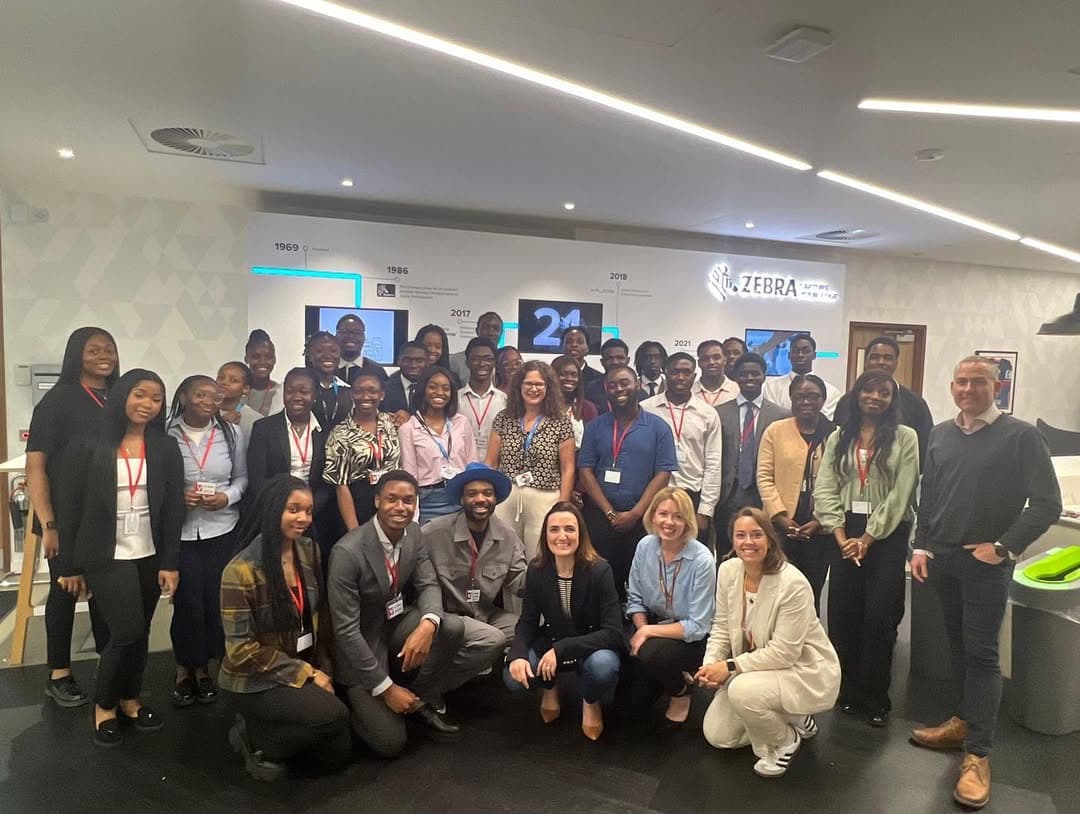 We visited the HQ of the world's 🌎 BIGGEST Tech company for barcoding with our mentees from our mentorship program 🙌🏾